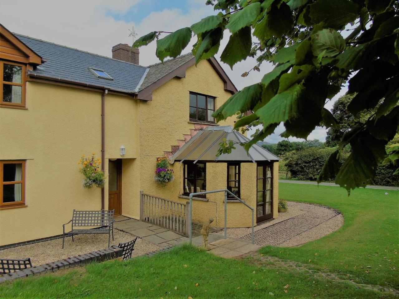 Pwllgwilym B & B Builth Wells Εξωτερικό φωτογραφία